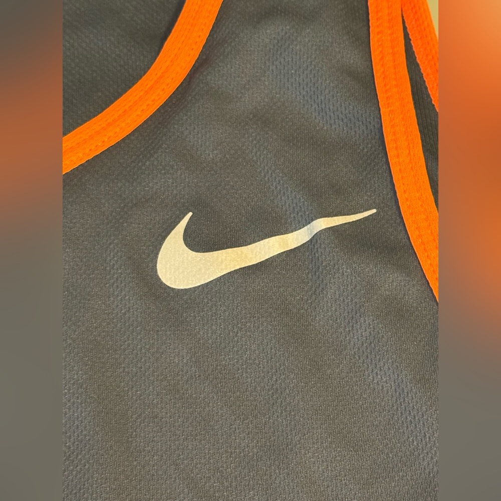 Nike Running Tank Top Size Large - Picture 3 of 7